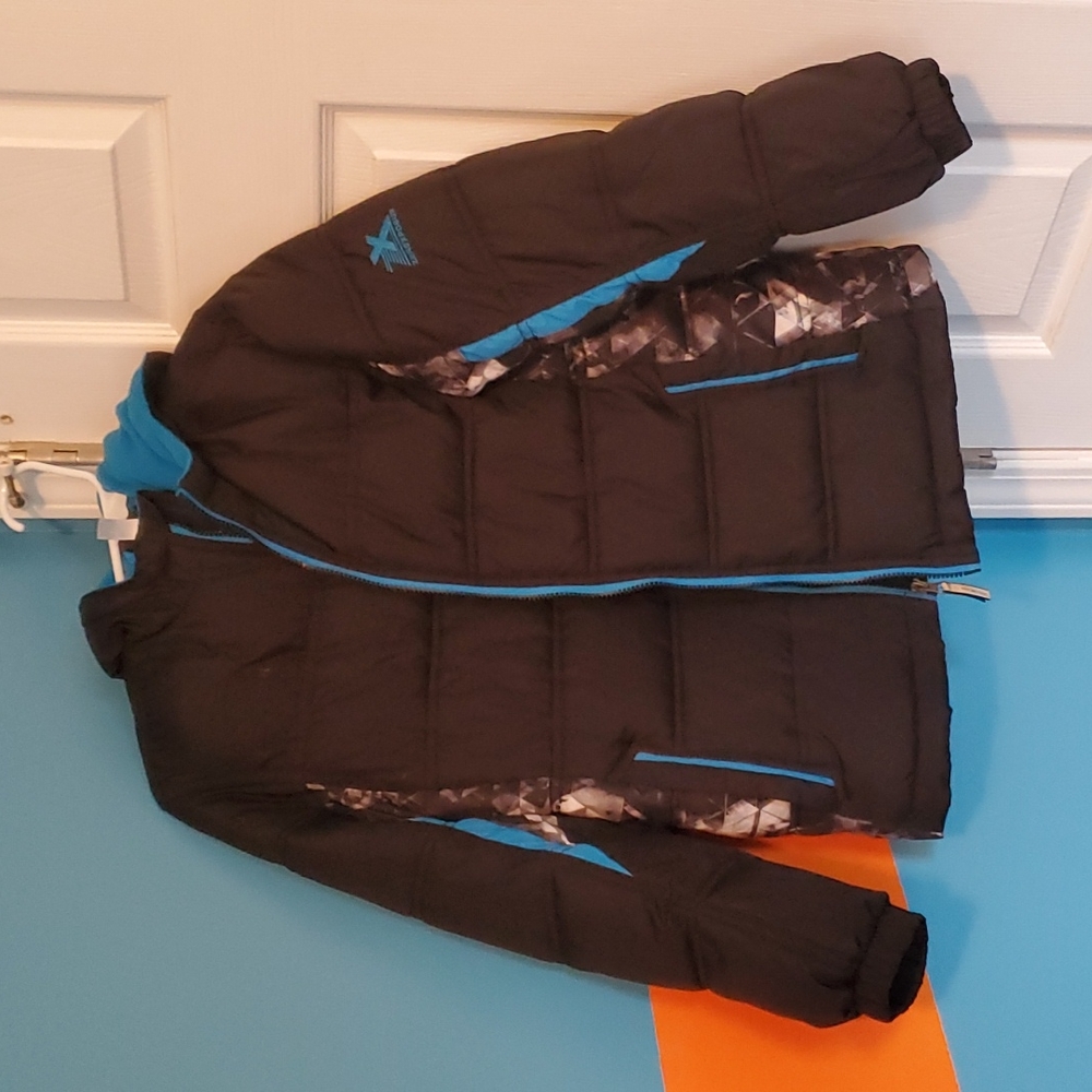Boys Size 10-12 Heavy Fleece Lined Coat
